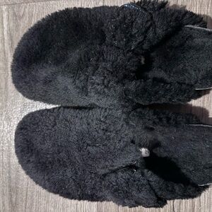 Birkenstock Black Fuzzy Slippers size 42 narrow